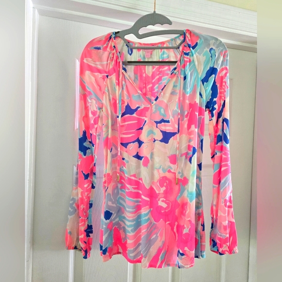 Lilly Pulitzer Tops - Lilly Pulitzer Willa Top Pink and Blue Long Sleeve